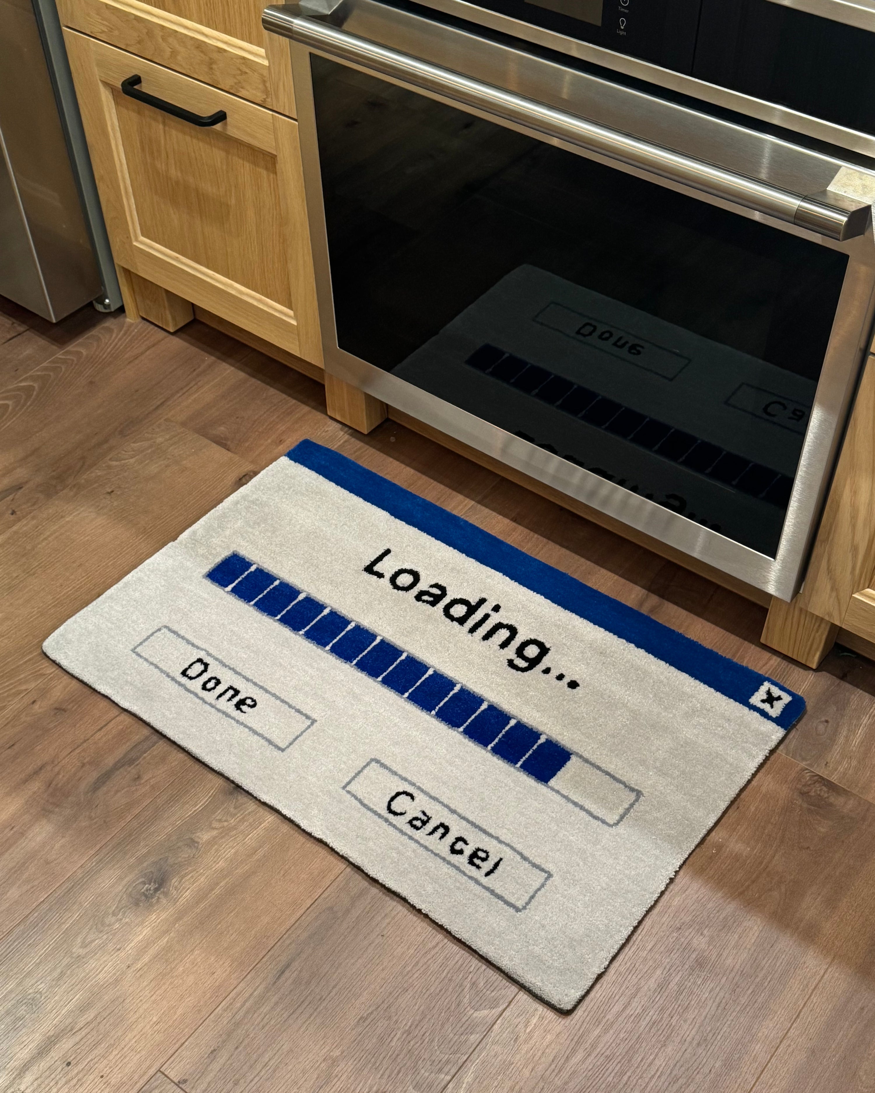 LOADING… RUG