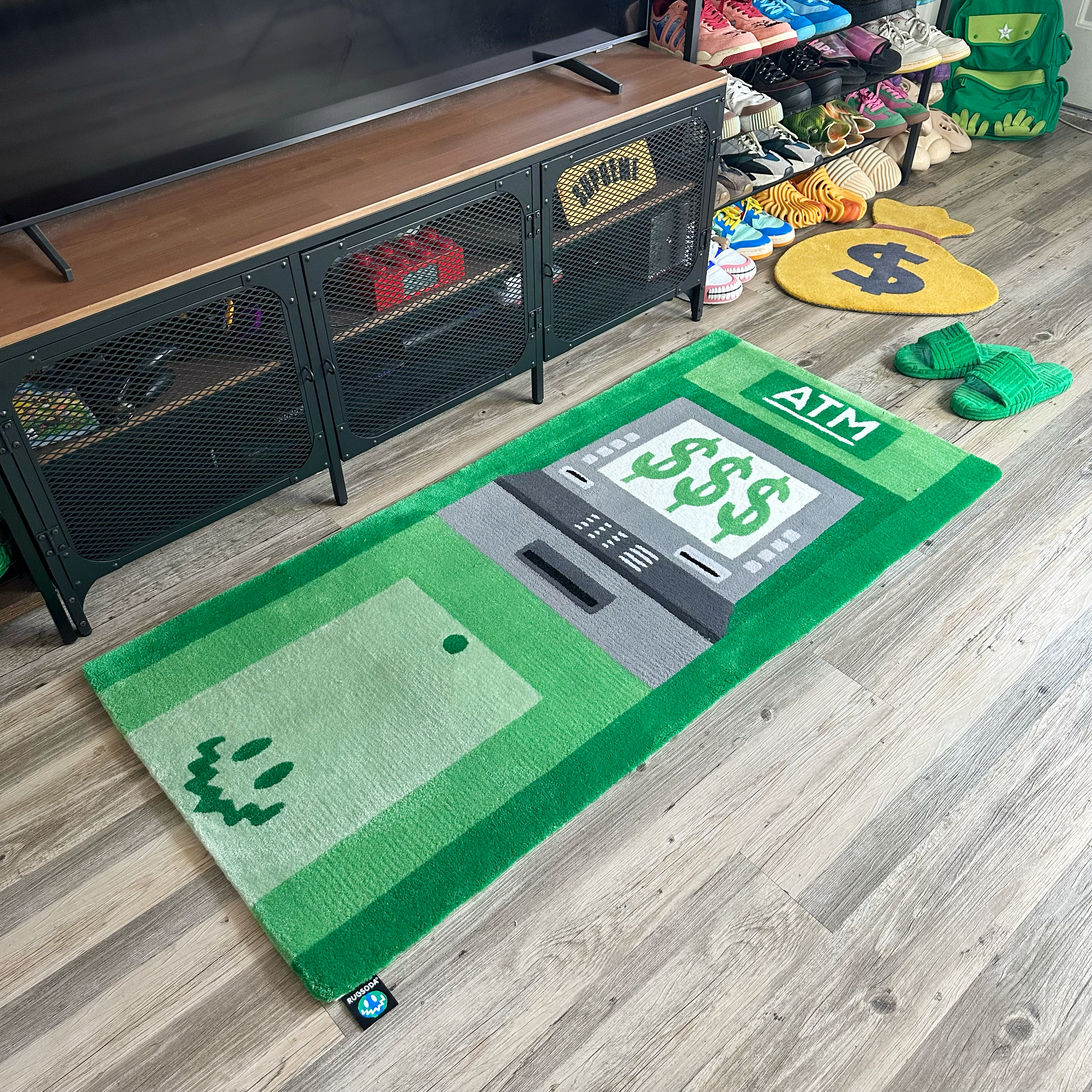 ATM RUG GREEN