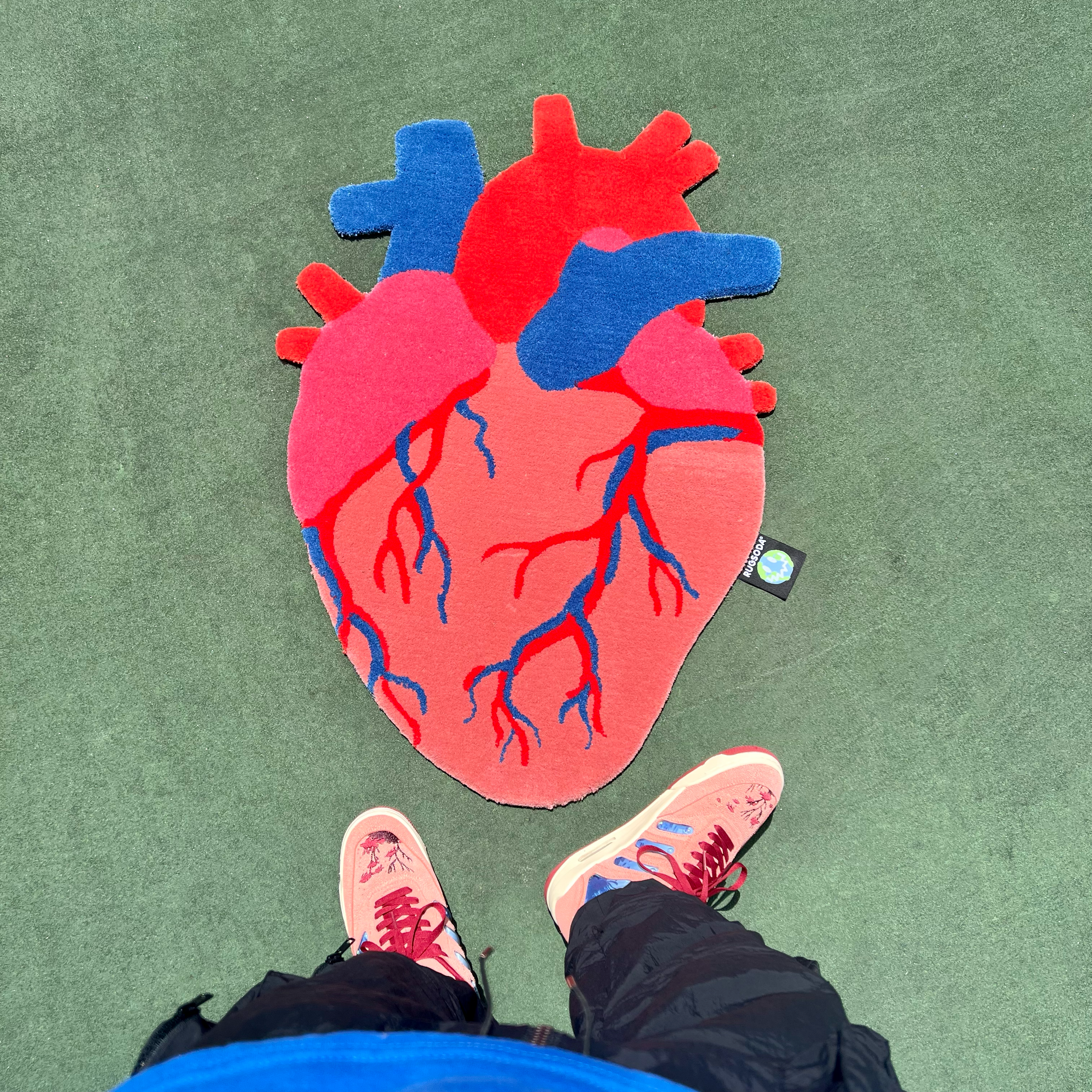 ANATOMICAL HEART RUG